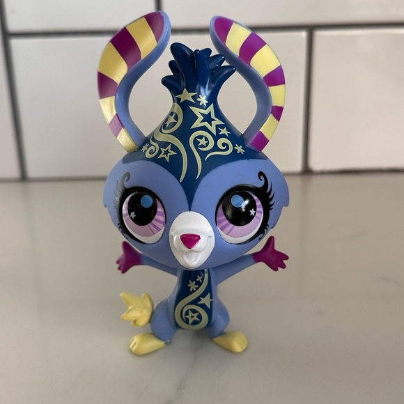 Littlest Pet Shop Moonlite Fairy Figures with Wings | LPS Collectibles - Picture 5 of 15